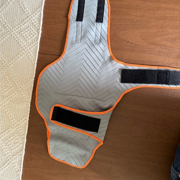 Thundershirt Sport Calming Vest for Pup SZ S (15-25 pounds) - Picture 11 of 11